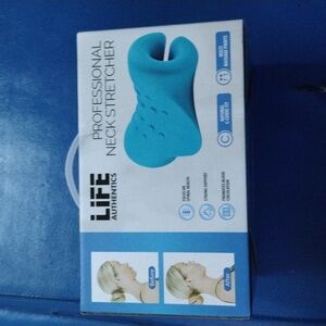 Life Authentics Professional Neck Stretcher New in Box